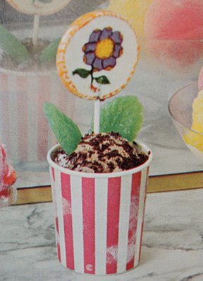 Ice Cream Flower Pot courtesy of Betty Crocker and General Mills