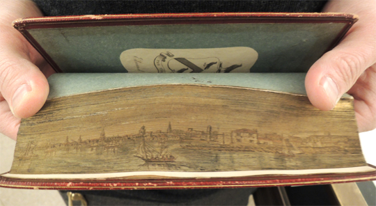 fore-edge 3