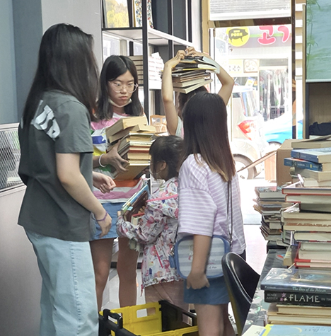 Community & Literacy